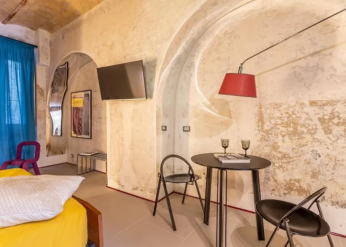 Apartamento Ruins_design Loft 150 Mt From Colosseum Roma